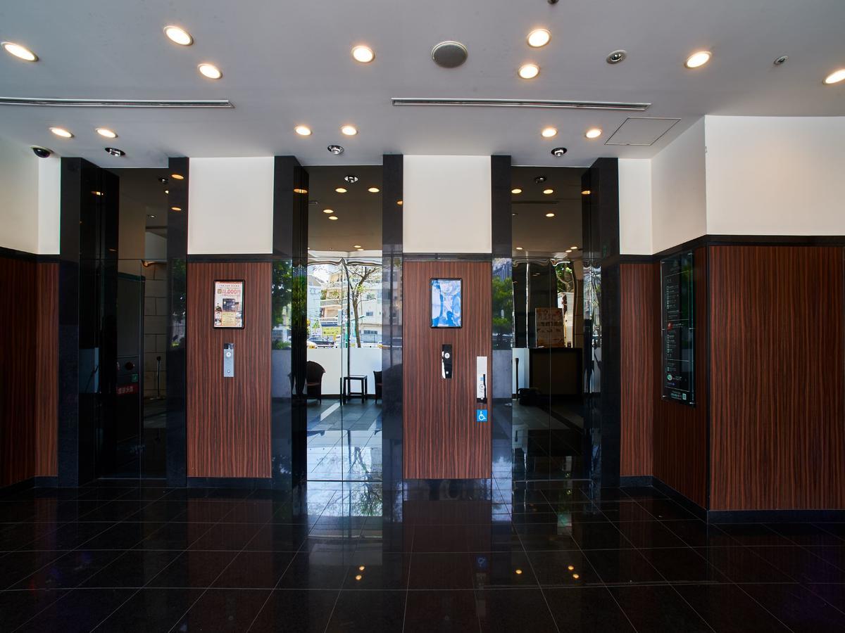 APA Hotel Naha Buitenkant foto